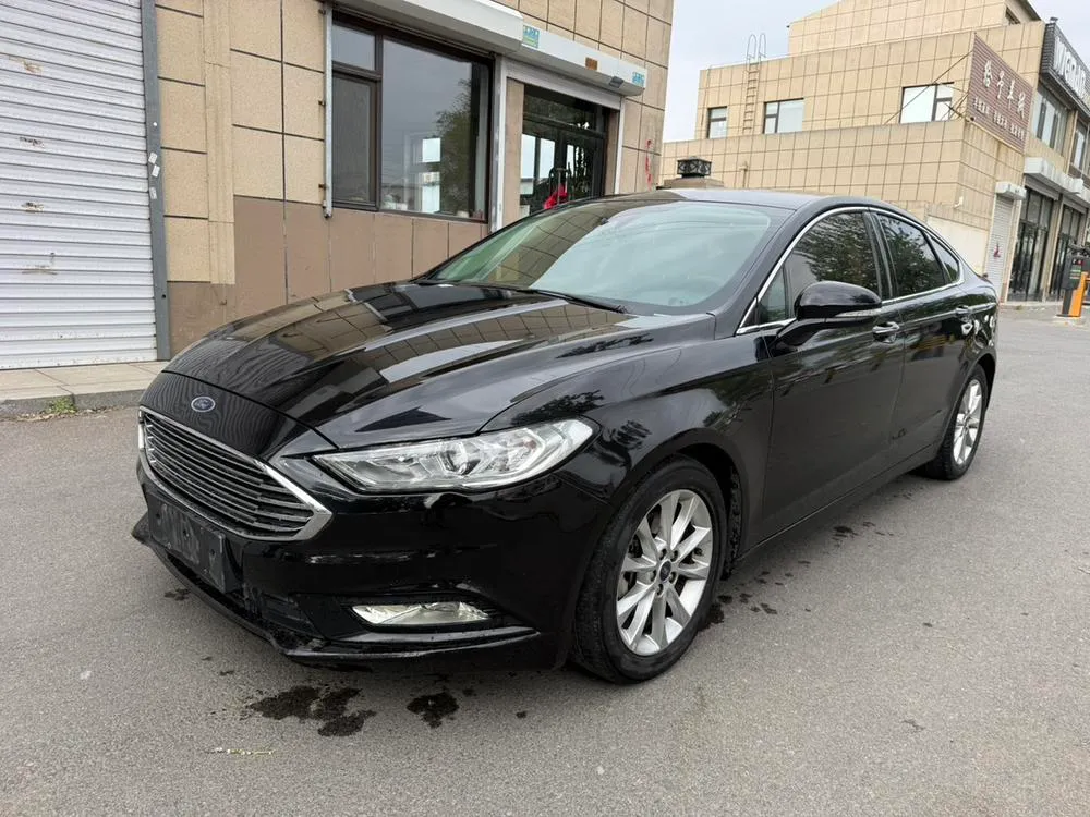Ford Mondeo EcoBoost 180 Ultimate Version, 2017 — фото 1