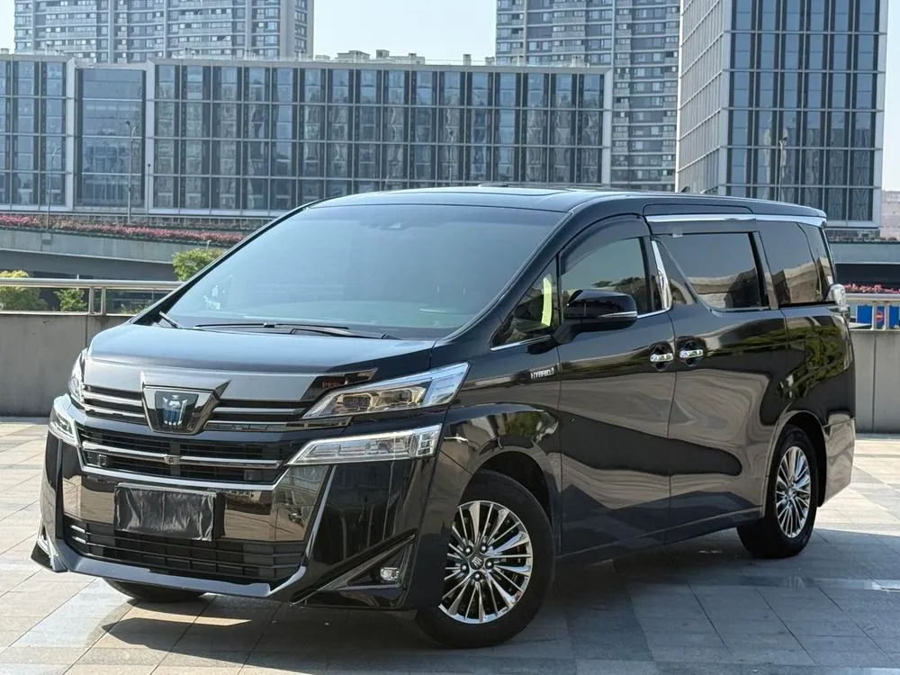 Toyota Vellfire, 2022