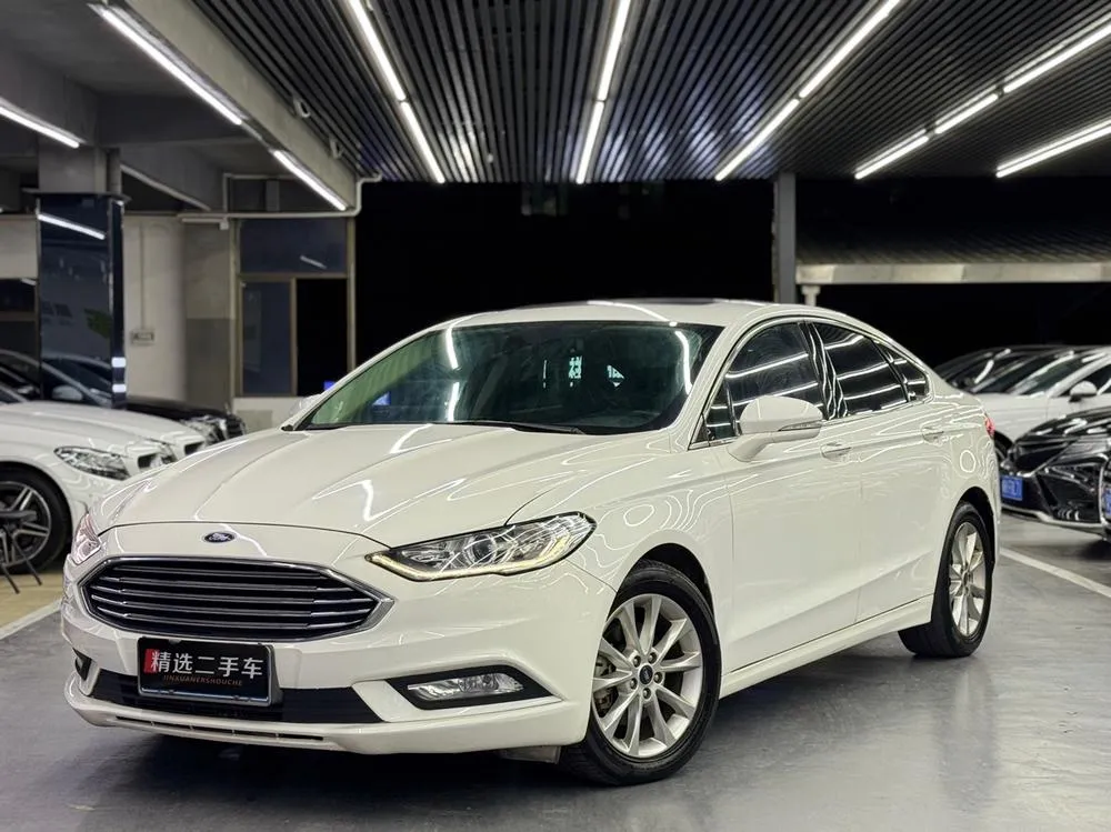 Ford Mondeo EcoBoost 200 Fashion Version, 2017 — фото 1