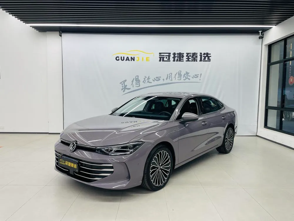 Volkswagen Passat Pro 380TSI Premium Edition, 2025 — фото 1