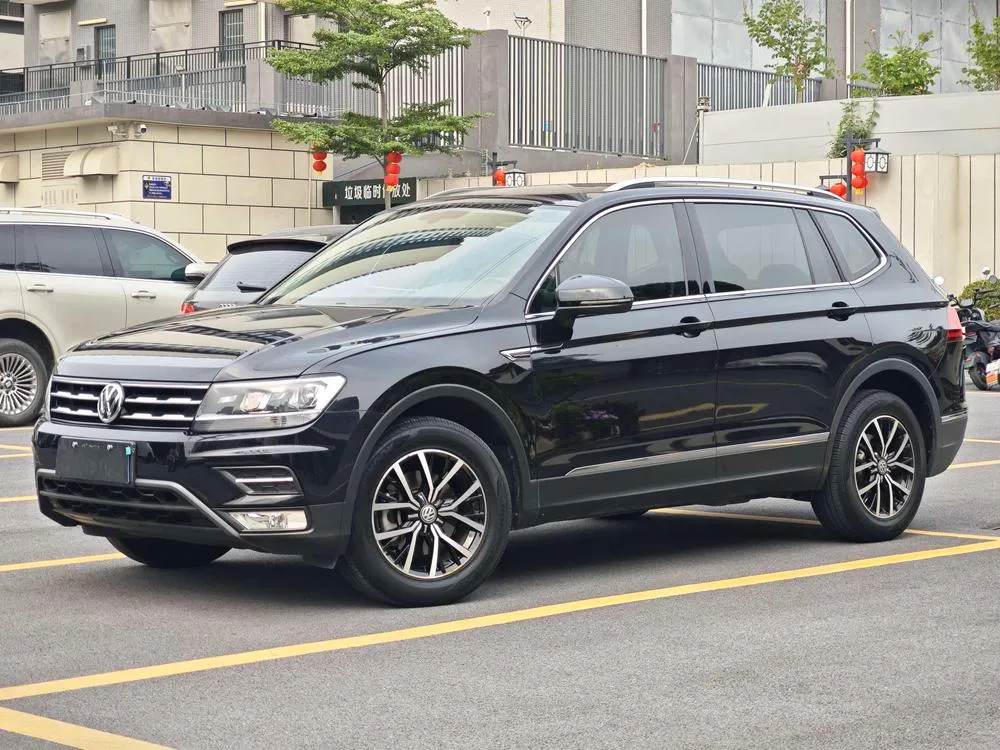 Volkswagen Tiguan L, 2018