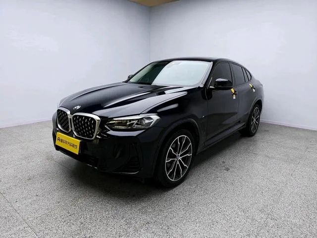 BMW X4, 2022