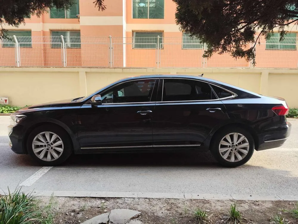 Volkswagen Passat 330TSI Elite Edition CN6, 2020 — фото 1