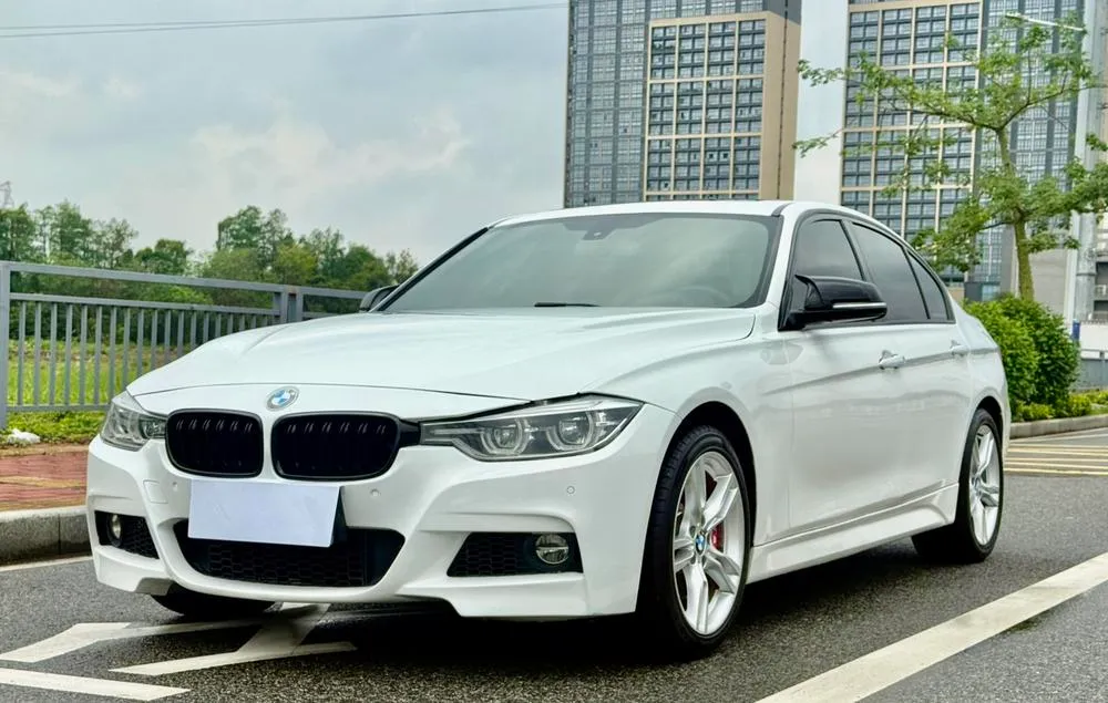 BMW 3-Series, 2018