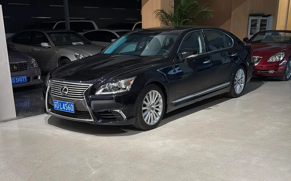 Lexus LS, 2016