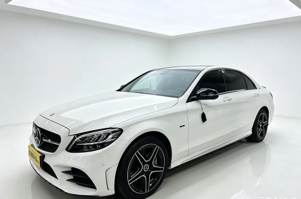 Mercedes-Benz C-Class, 2021