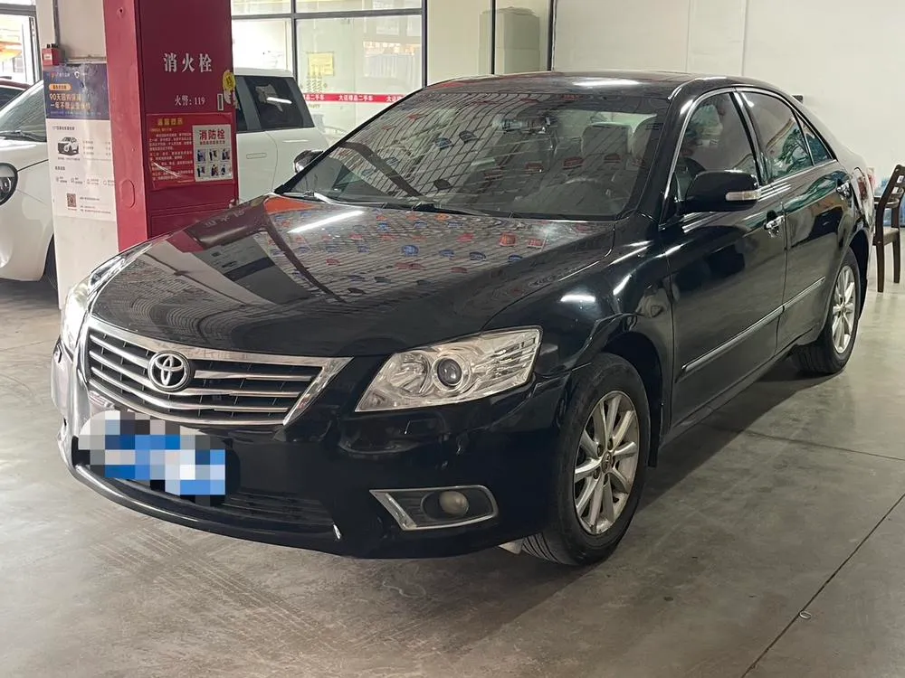 Toyota Camry, 2011