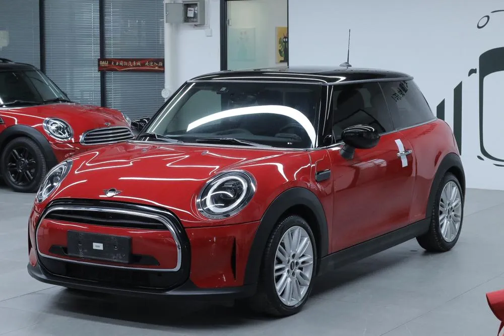 MINI MINI, 2022