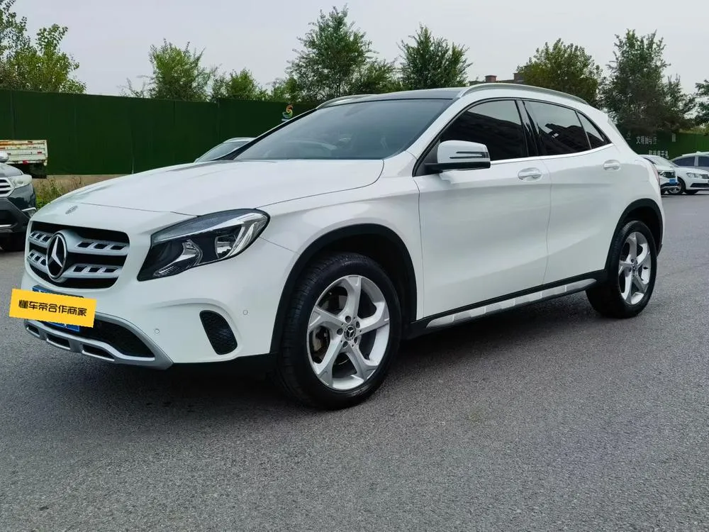 Mercedes-Benz GLA, 2019