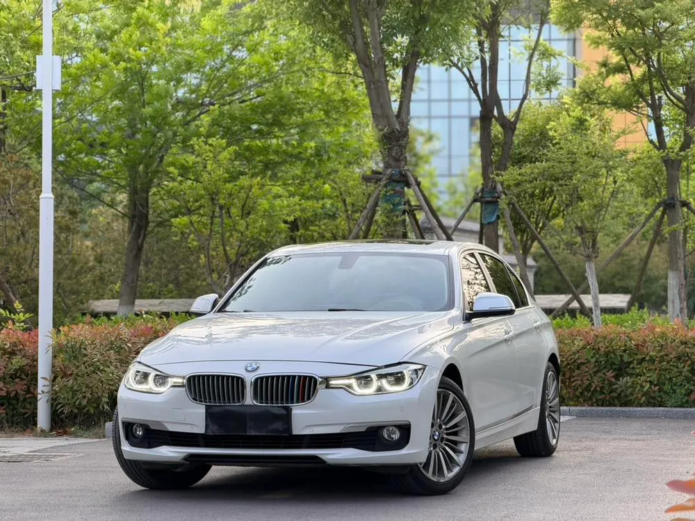 BMW 3-Series, 2019