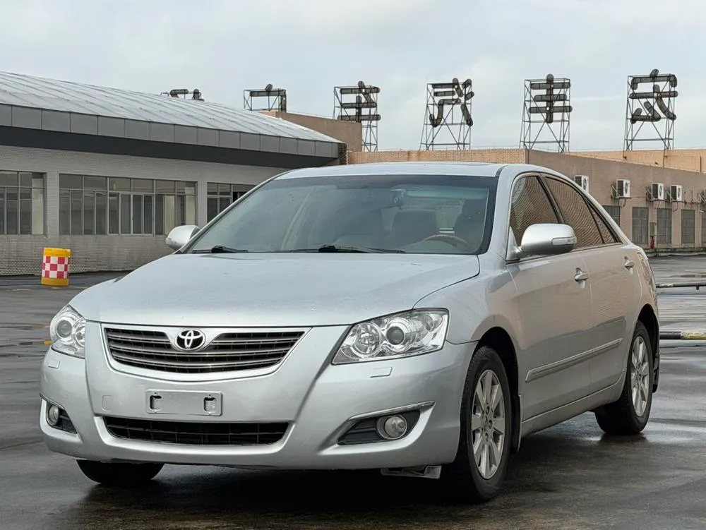 Toyota Camry, 2008