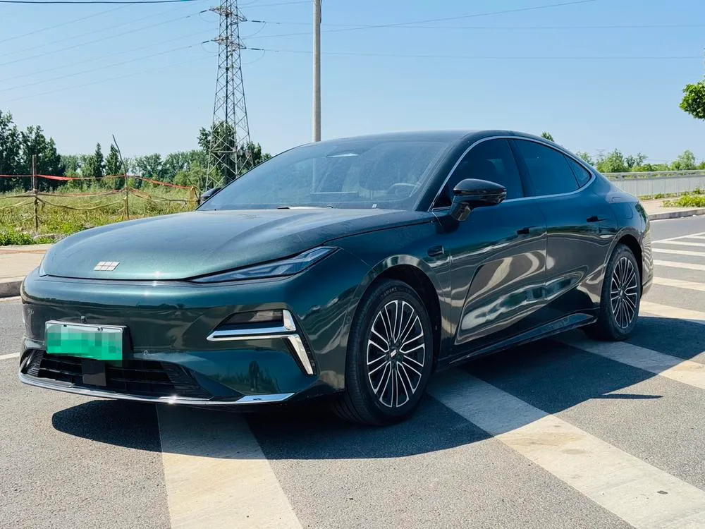 Galaxy Xingyao 8 PHEV, 2025
