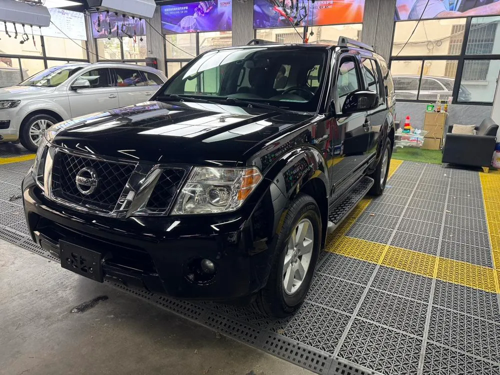 Nissan Pathfinder, 2008