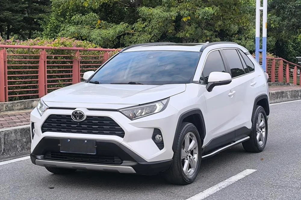 Toyota RAV4, 2021