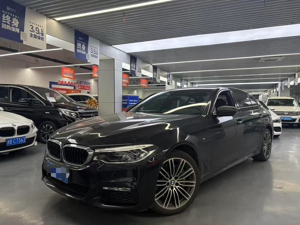 BMW 5-Series, 2018