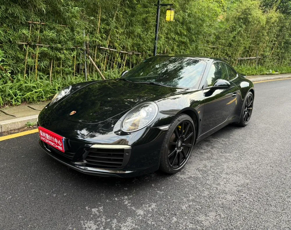 Porsche 911, 2016