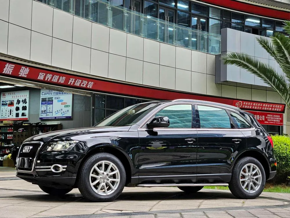 Audi Q5, 2011