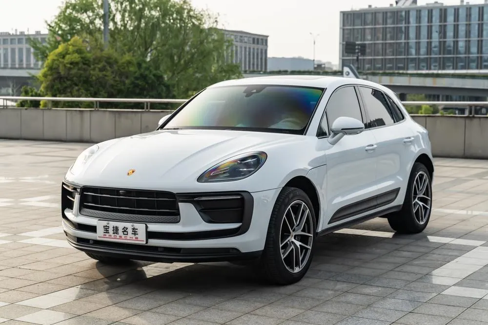 Porsche Macan, 2022