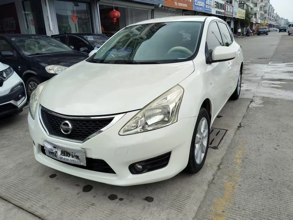 Nissan Tiida, 2011