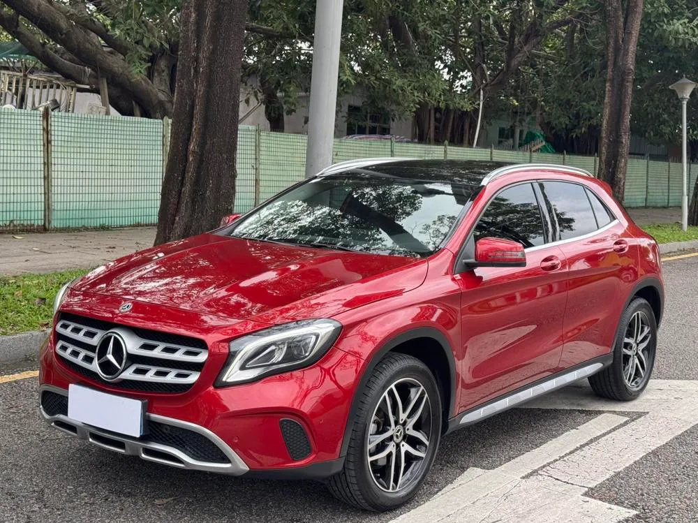 Mercedes-Benz GLA, 2017