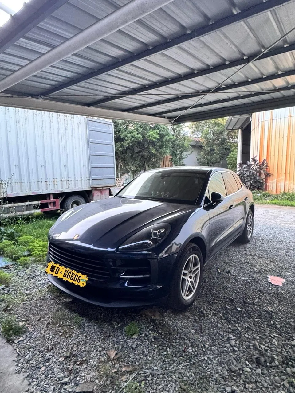 Порше Macan Macan 2.0T, 2018 — фото 1