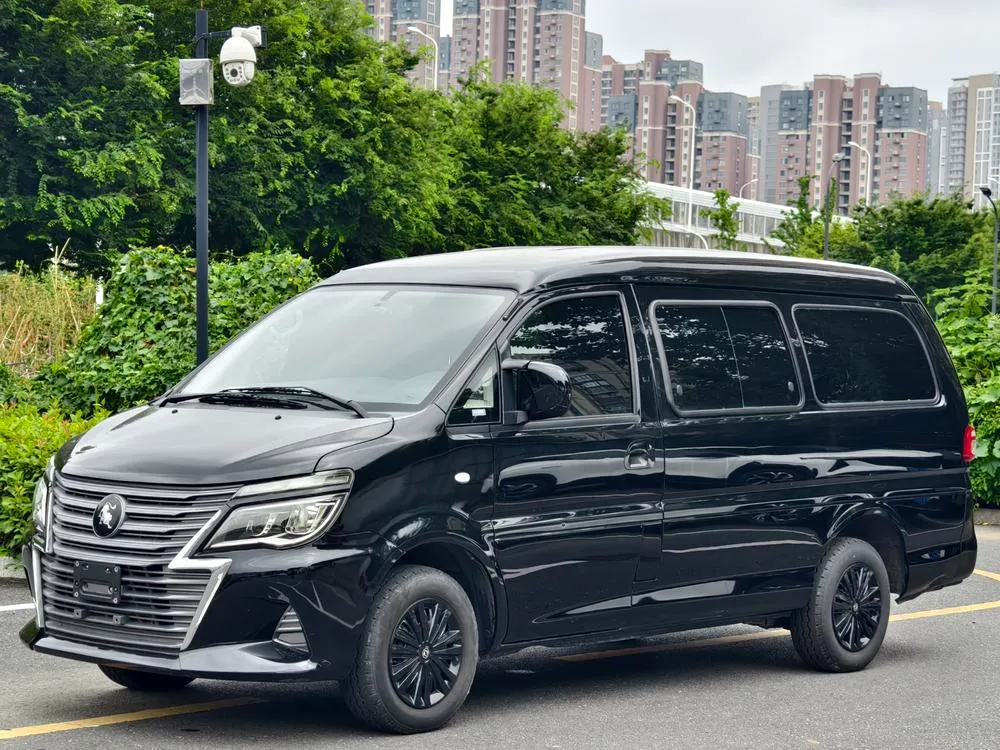 Dongfeng Fengxing Lingzhi M5L 1.5T Comfort Version 7 Seater, 2024 — фото 1