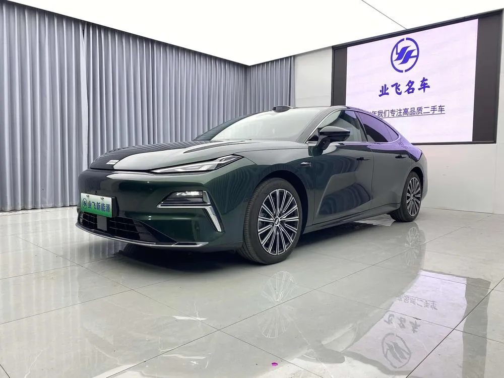 Galaxy Xingyao 8 PHEV, 2025