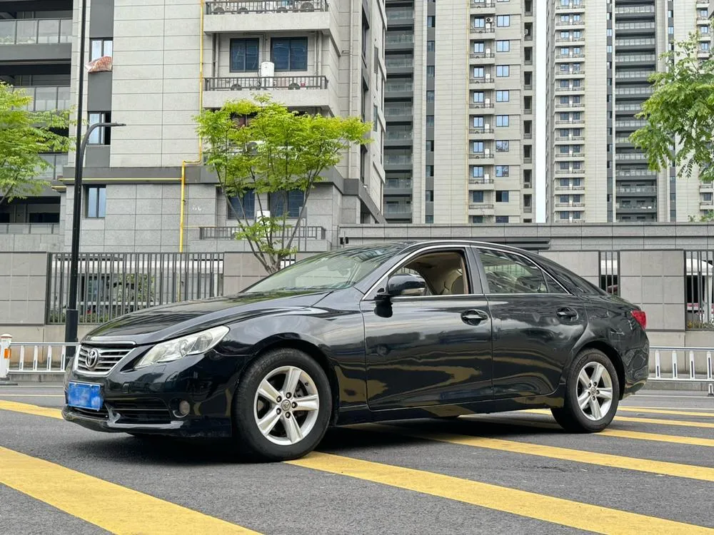 Toyota Reiz, 2010