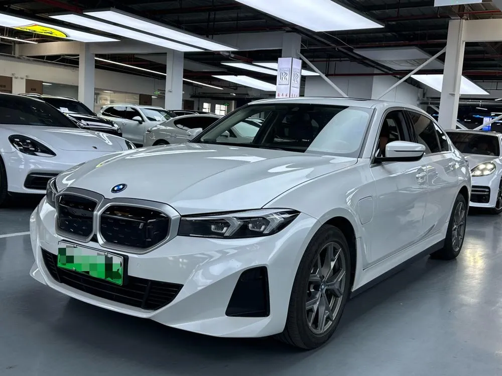 BMW i3, 2022