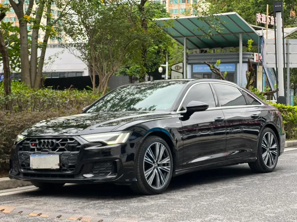 Audi A6L, 2021
