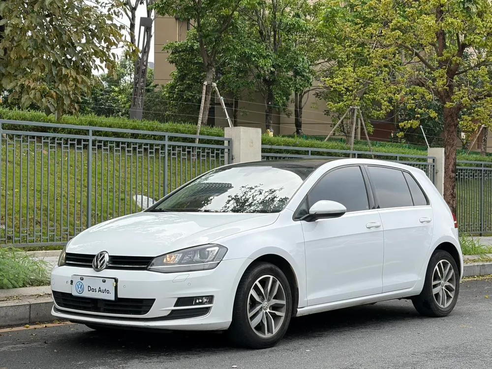 Volkswagen Golf, 2014
