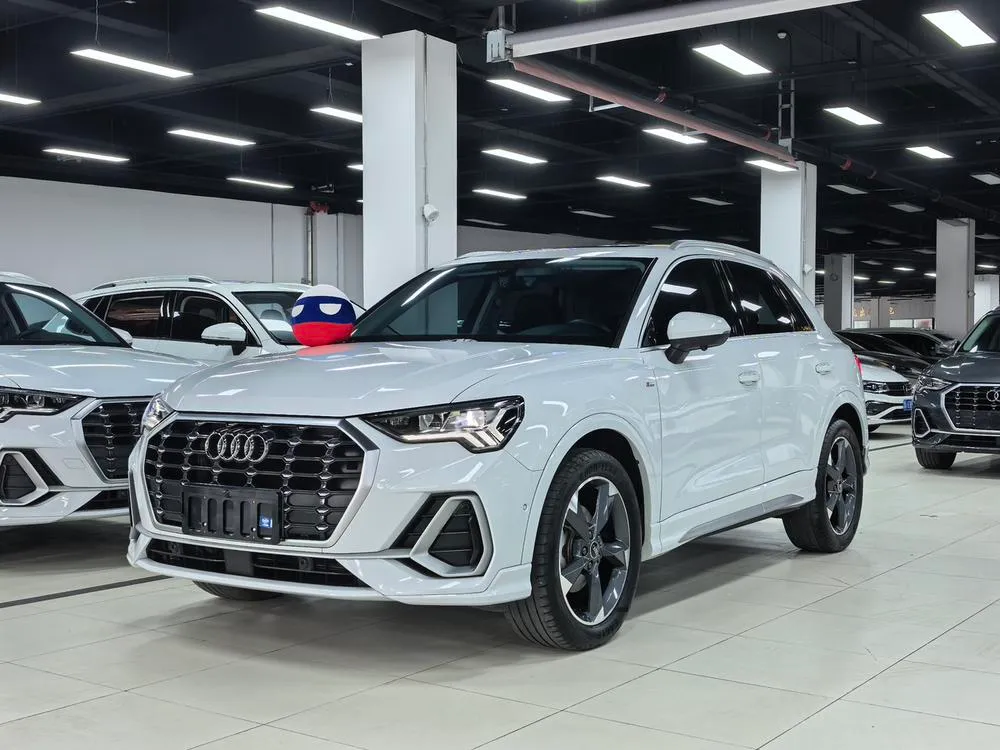 Audi Q3, 2023