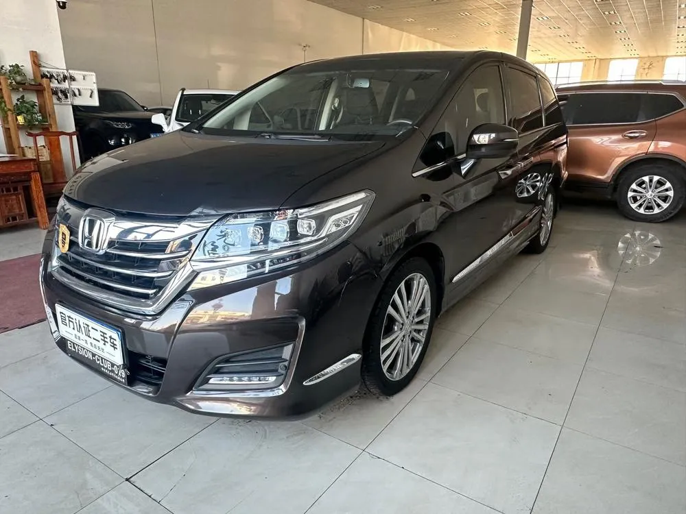 Honda Elysion 2.4L Luxury Edition, 2016 — фото 1