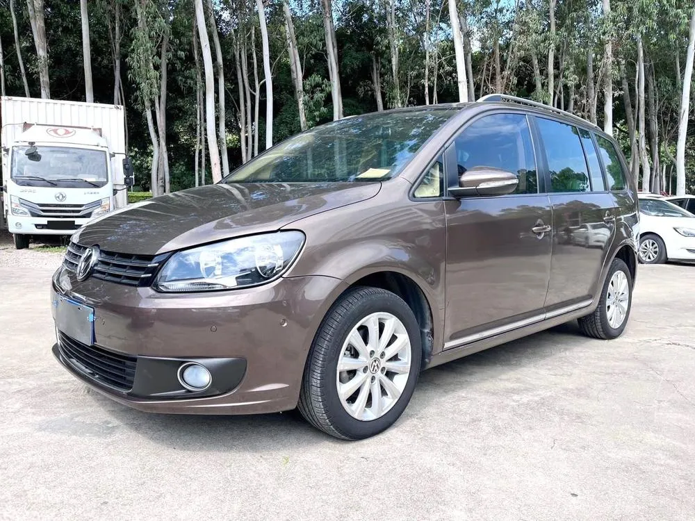 Volkswagen Touran 1.4T Auto Edition 5 Seater, 2013 — фото 1