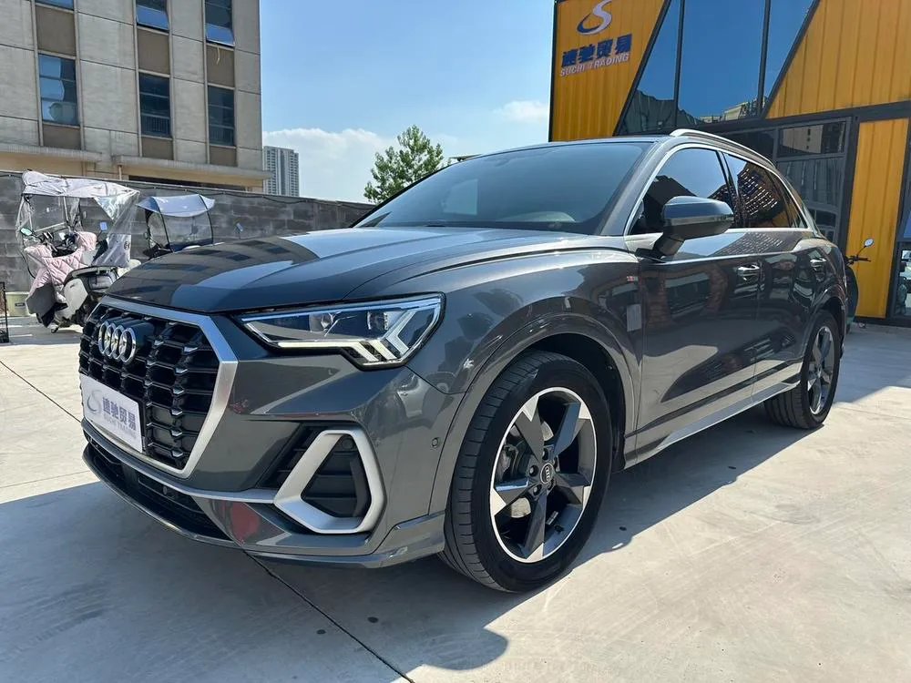 Audi Q3, 2022