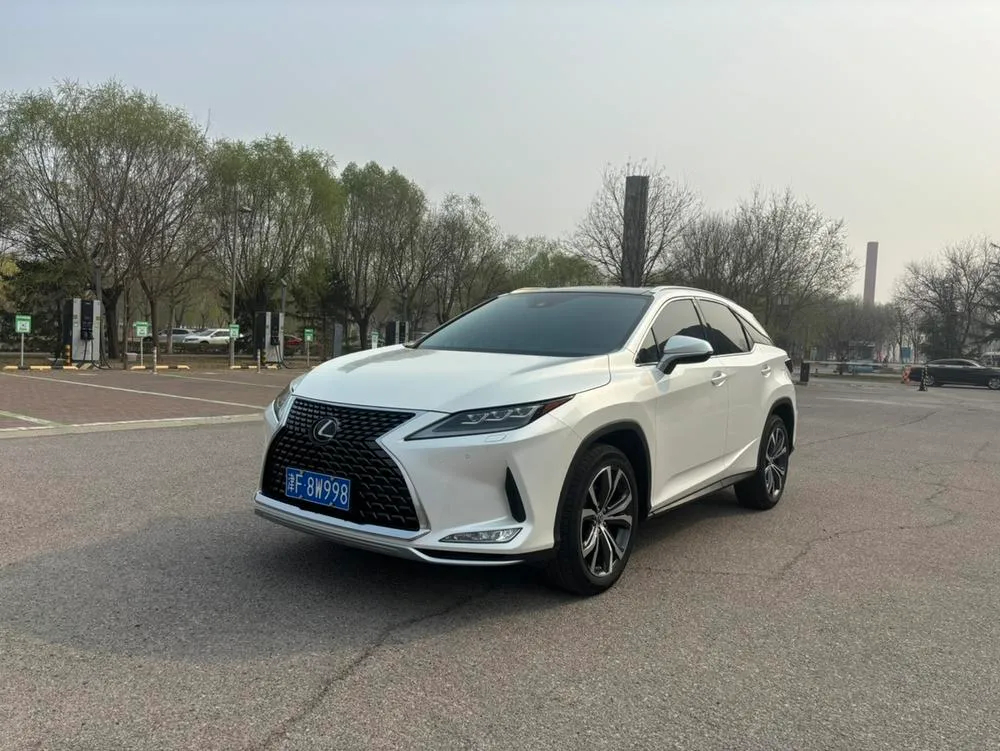 Lexus RX, 2020