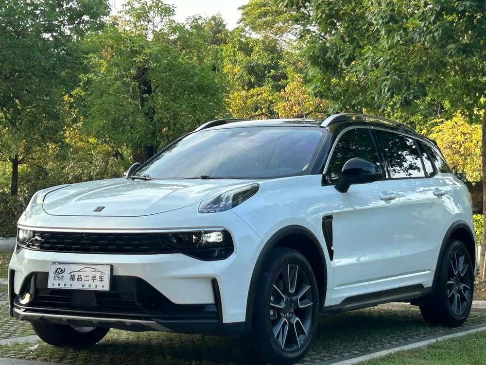 Lynk & Co 01, 2021