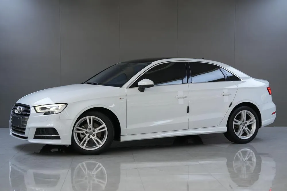 Audi A3 Limousine 35 TFSI Fashion Version CN6, 2020 — фото 1