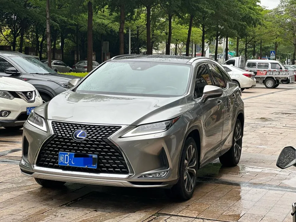 Lexus RX, 2020