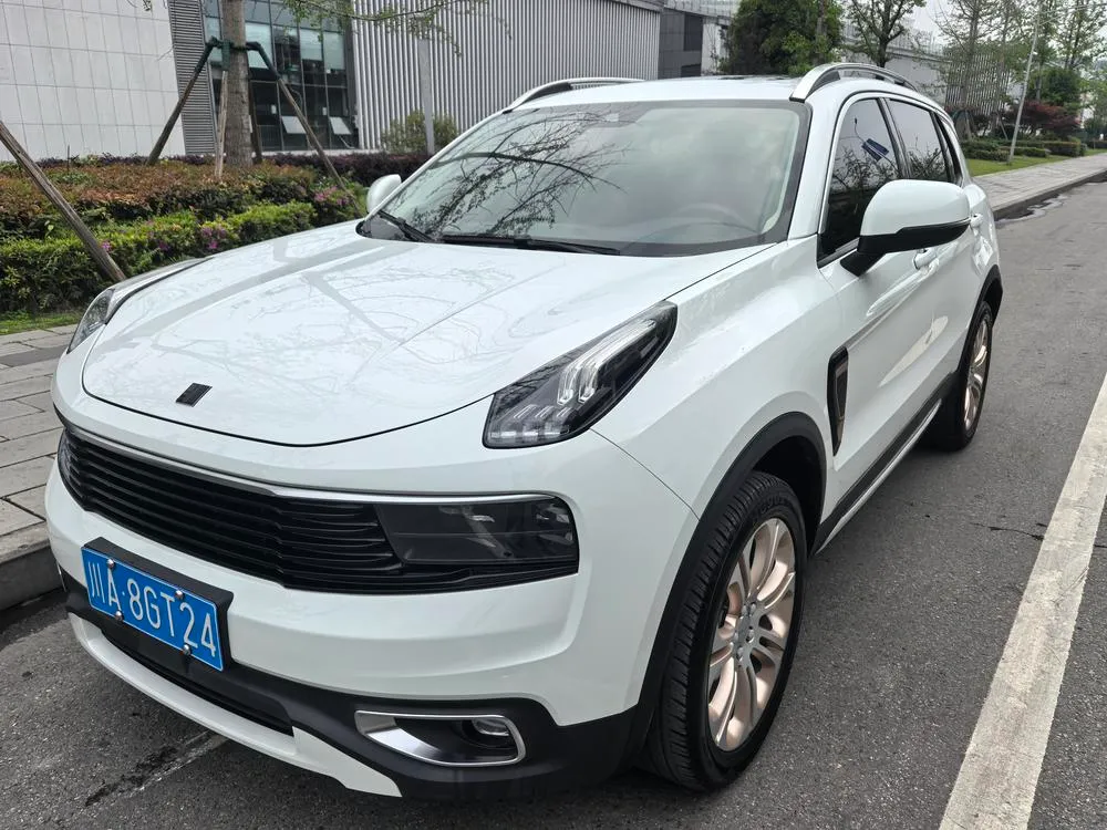 Lynk & Co 01, 2017