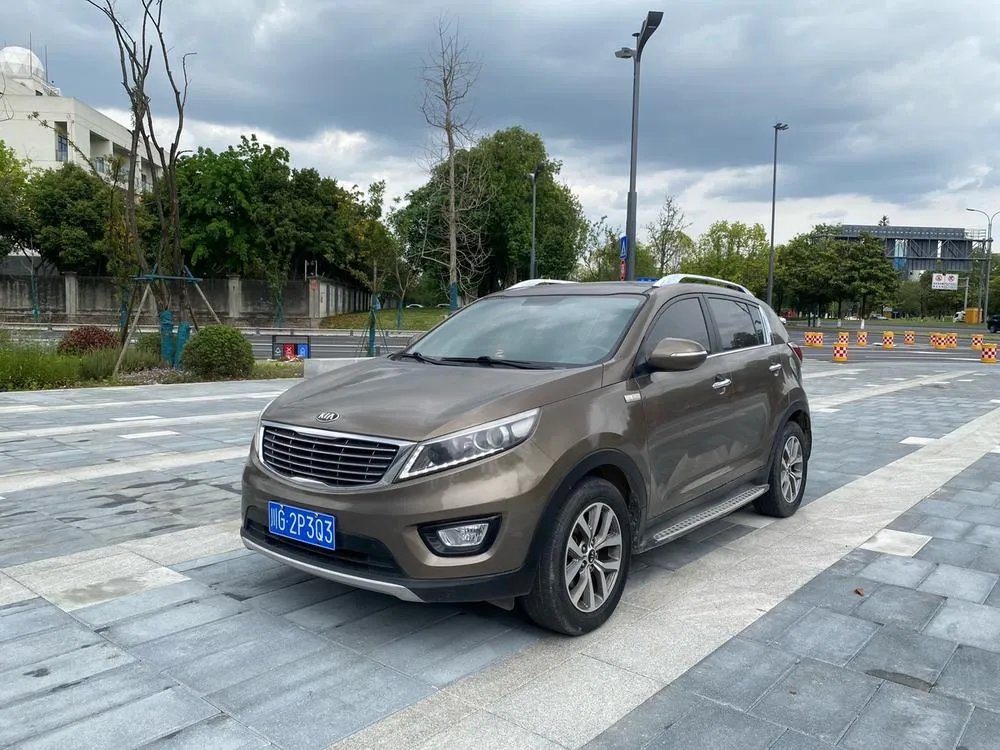 Киа Sportage R 2.0L Auto 2WD Edition GLS, 2015 — фото 1