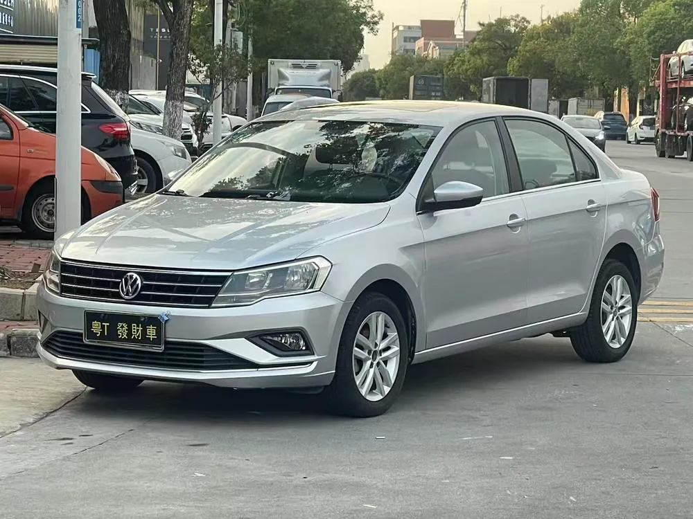 Volkswagen Jetta 1.5L Auto Comfort Version, 2017 — фото 1