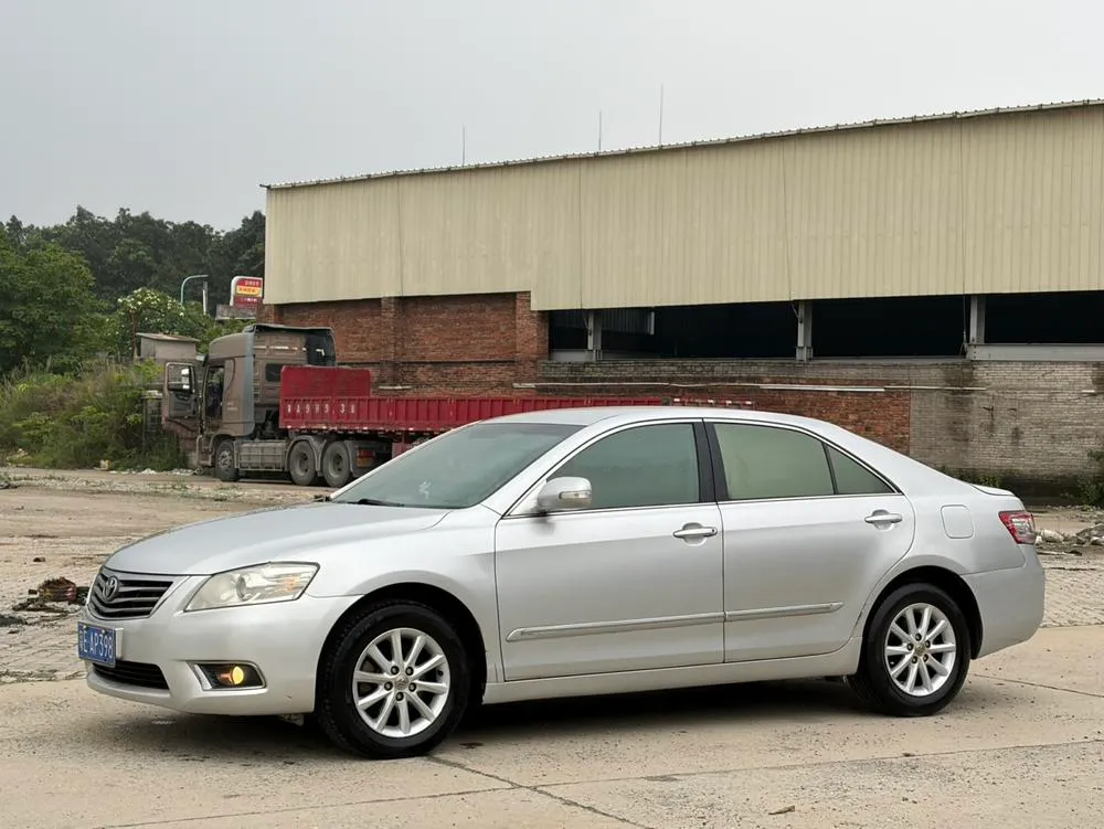 Тойота Camry 240E Elite Edition, 2009 — фото 1