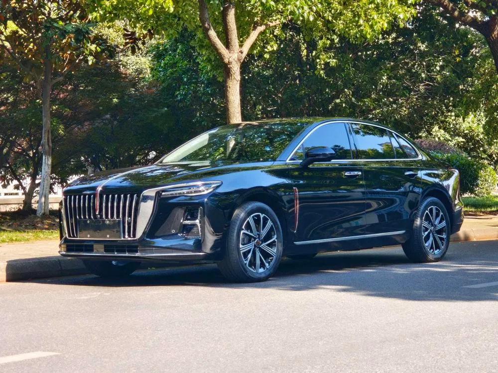 Hongqi H5 PHEV, 2025