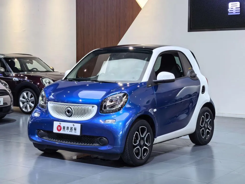 Smart fortwo 0.9T 66 Edition CN6, 2019 — фото 1