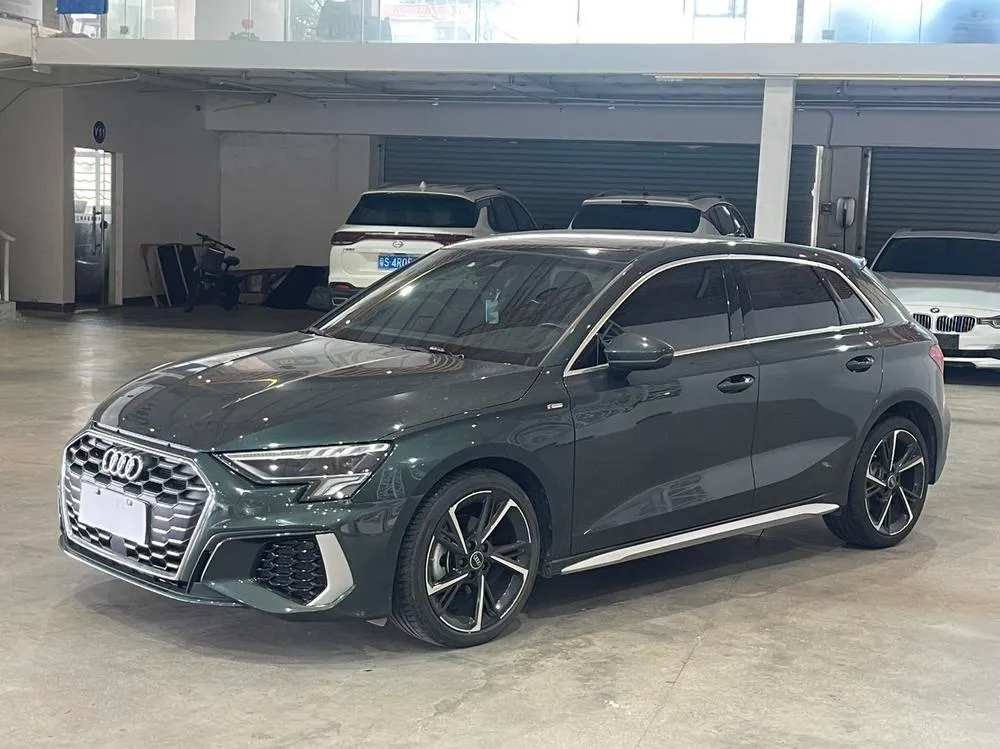 Audi A3 Sportback 35 TFSI Fashion Sport Version, 2022 — фото 1