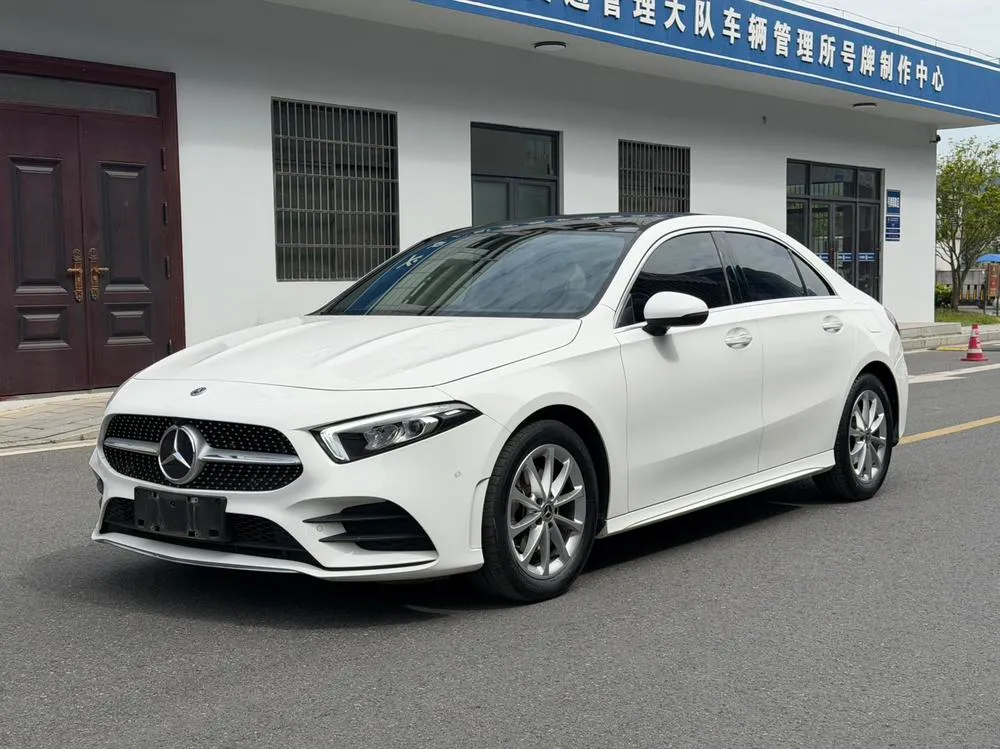 Mercedes-Benz A-Class, 2022