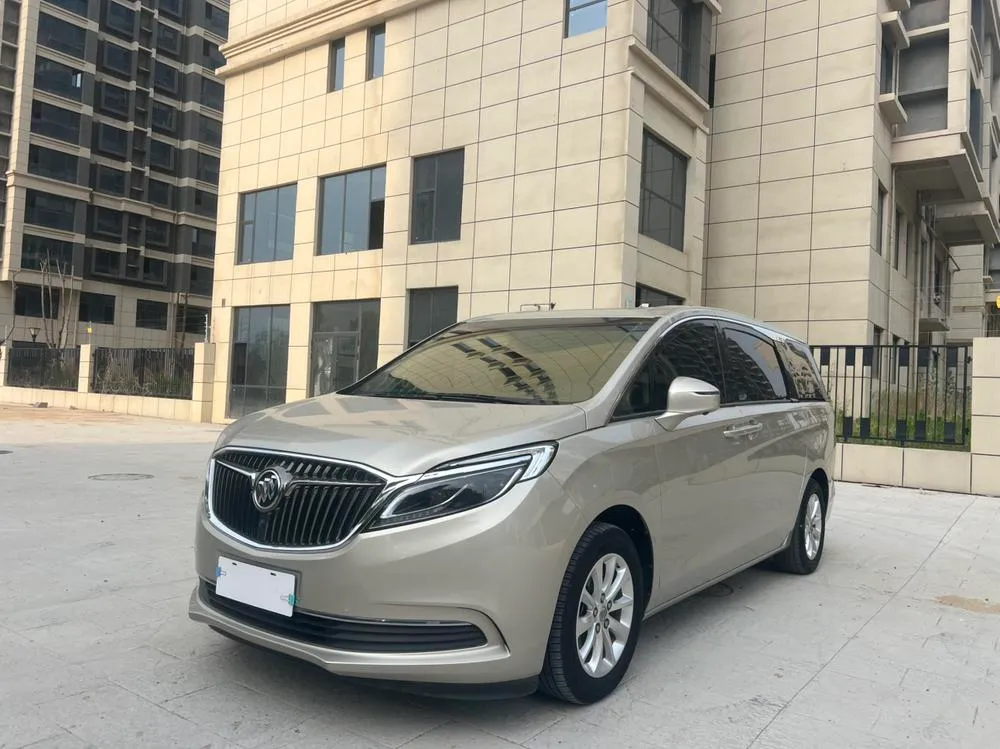 Buick GL8, 2018