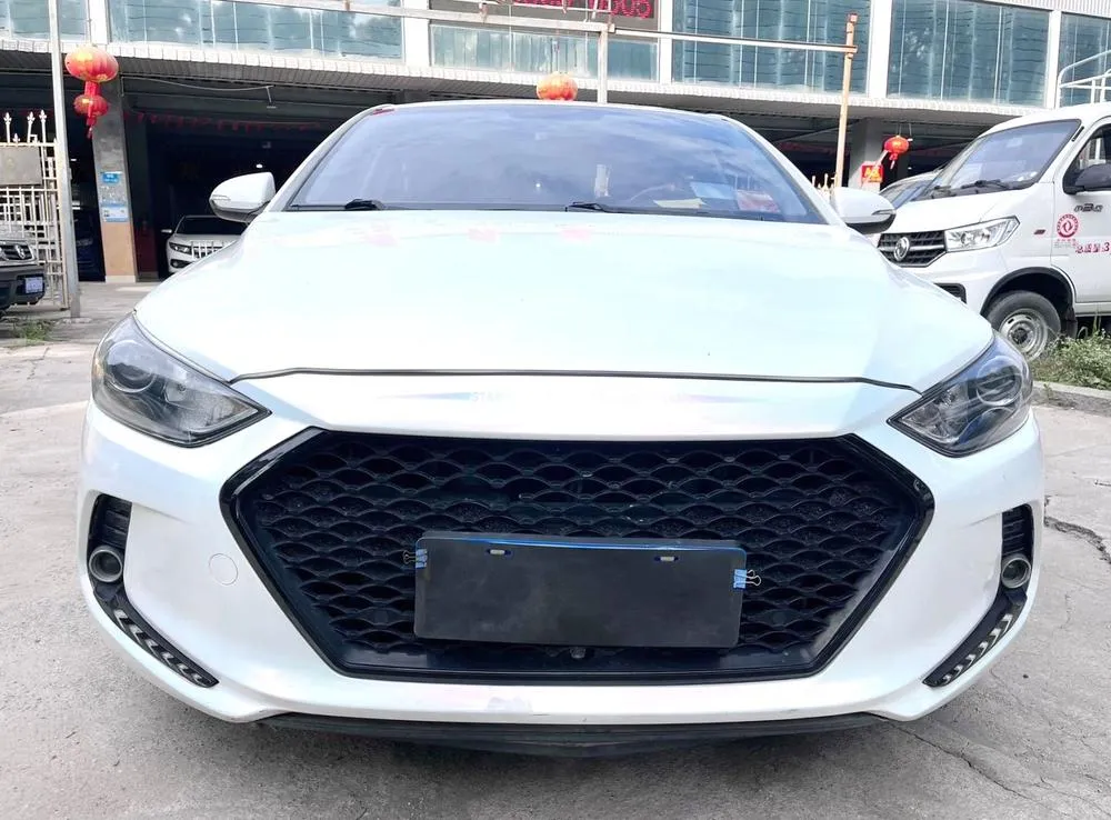 Hyundai Elantra Lingdong 1.4T Dual Clutch Stylish · Version, 2018 — фото 1