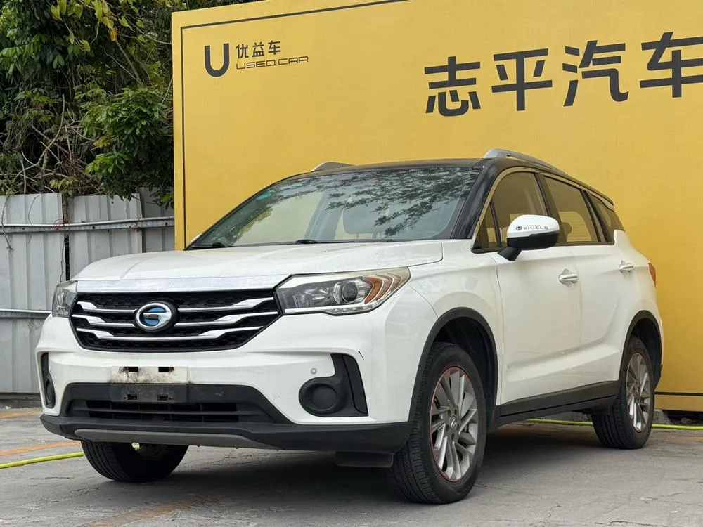 GAC Trumpchi Trumpchi GS4 200T G-DCT Comfort Edition, 2015 — фото 1